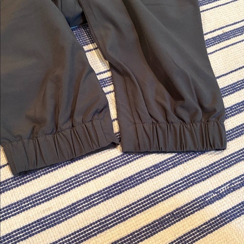 EUC Patagonia Women's Happy Hike Studio Pants in Forge Gray Size S - Picture 8 of 10